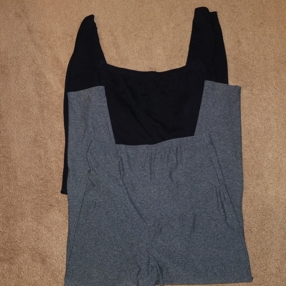 2 pairs of maternity leggings